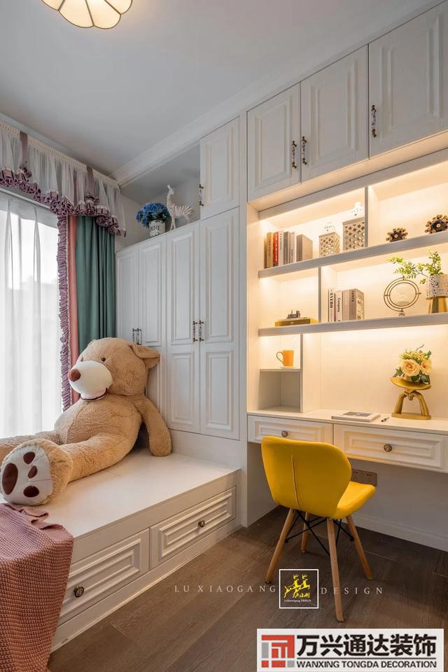 簡(jiǎn)歐裝修效果圖簡(jiǎn)歐效果圖